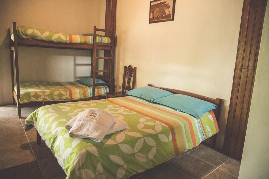 Hostal Las Palmas Puyo Extérieur photo